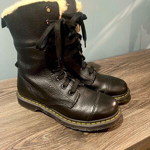 Dr. Martens women’s Aimilita Fl - rare and discontinued